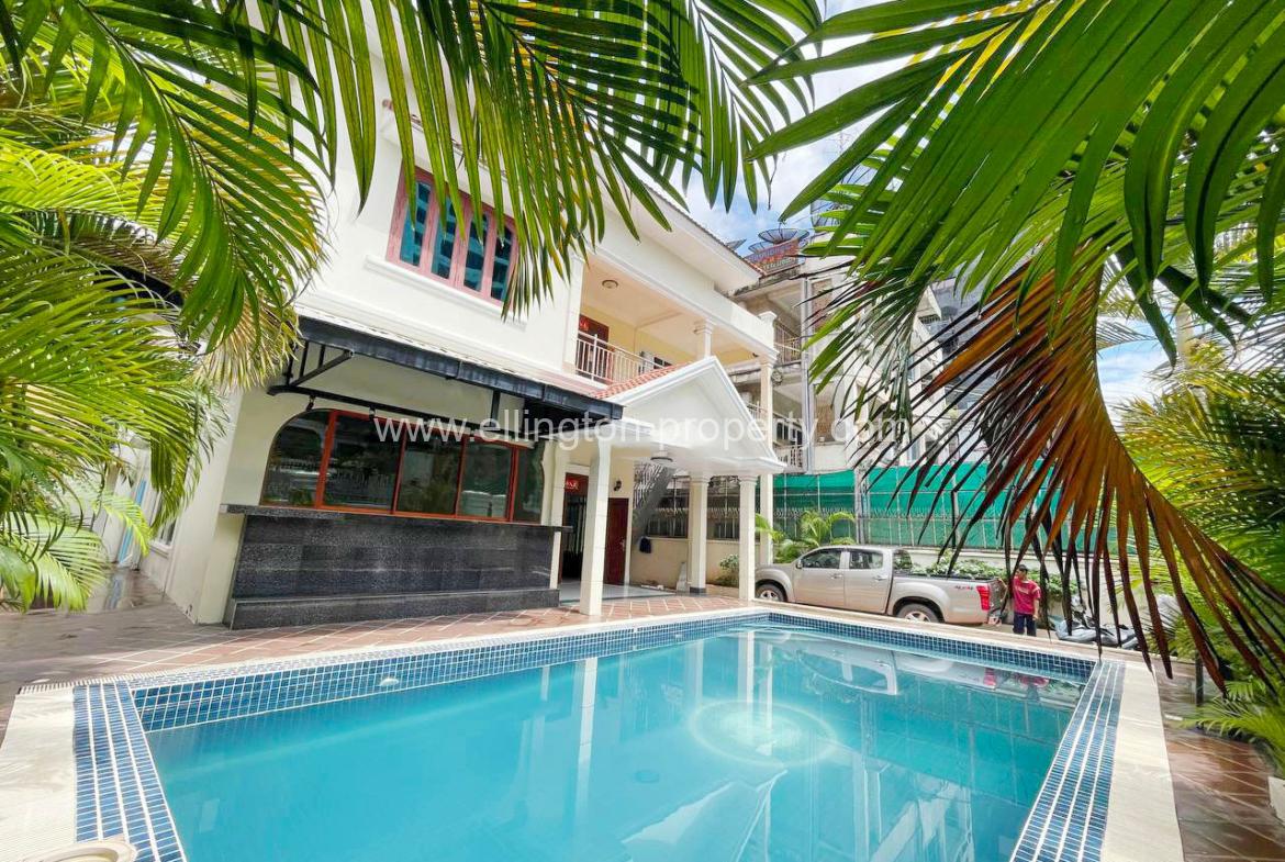 Villa Swimming Pool For Rent In Khan Doun Penh - Ellington Property