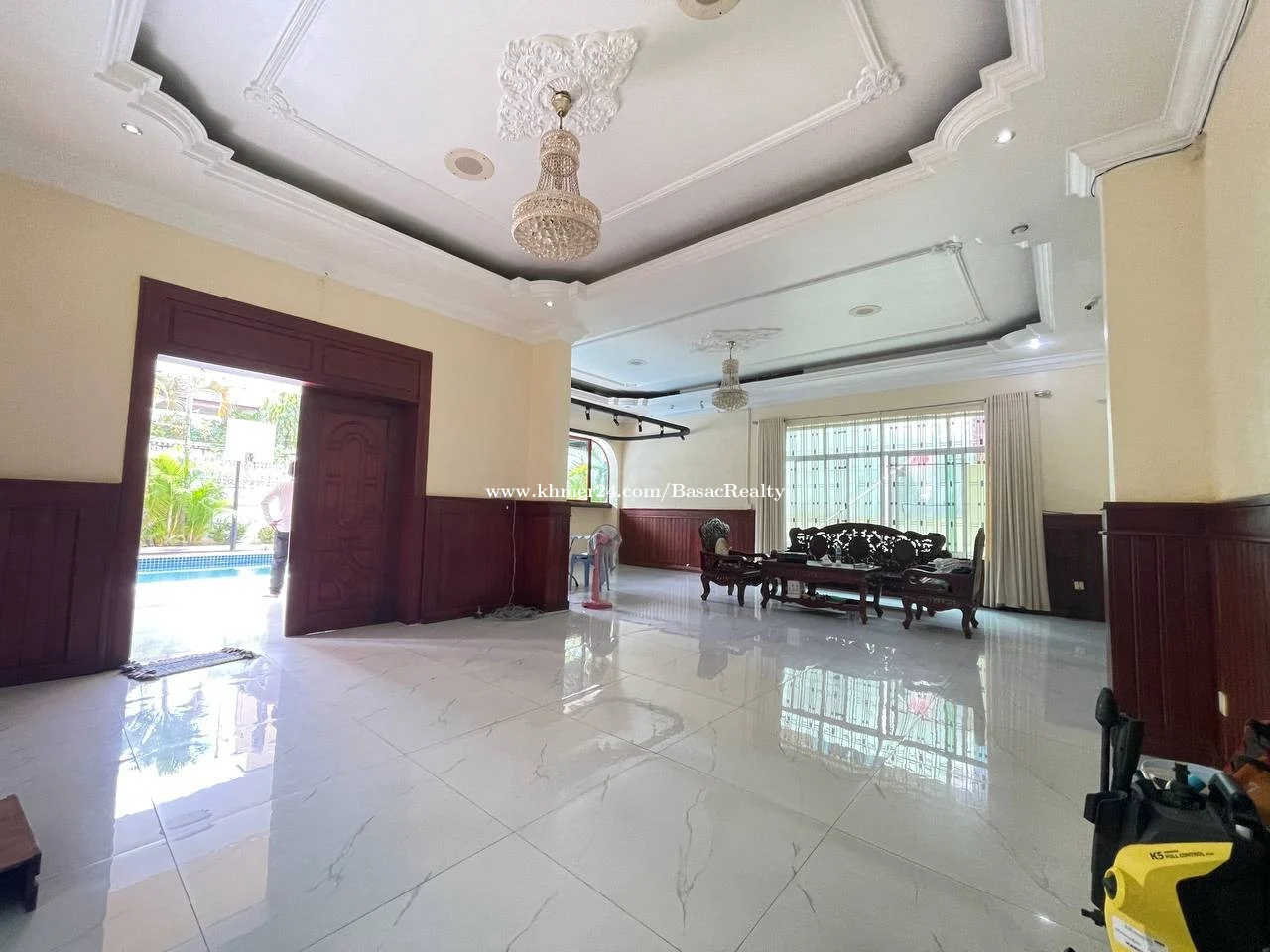 Villa Swimming Pool For Rent In Khan Doun Penh - Ellington Property