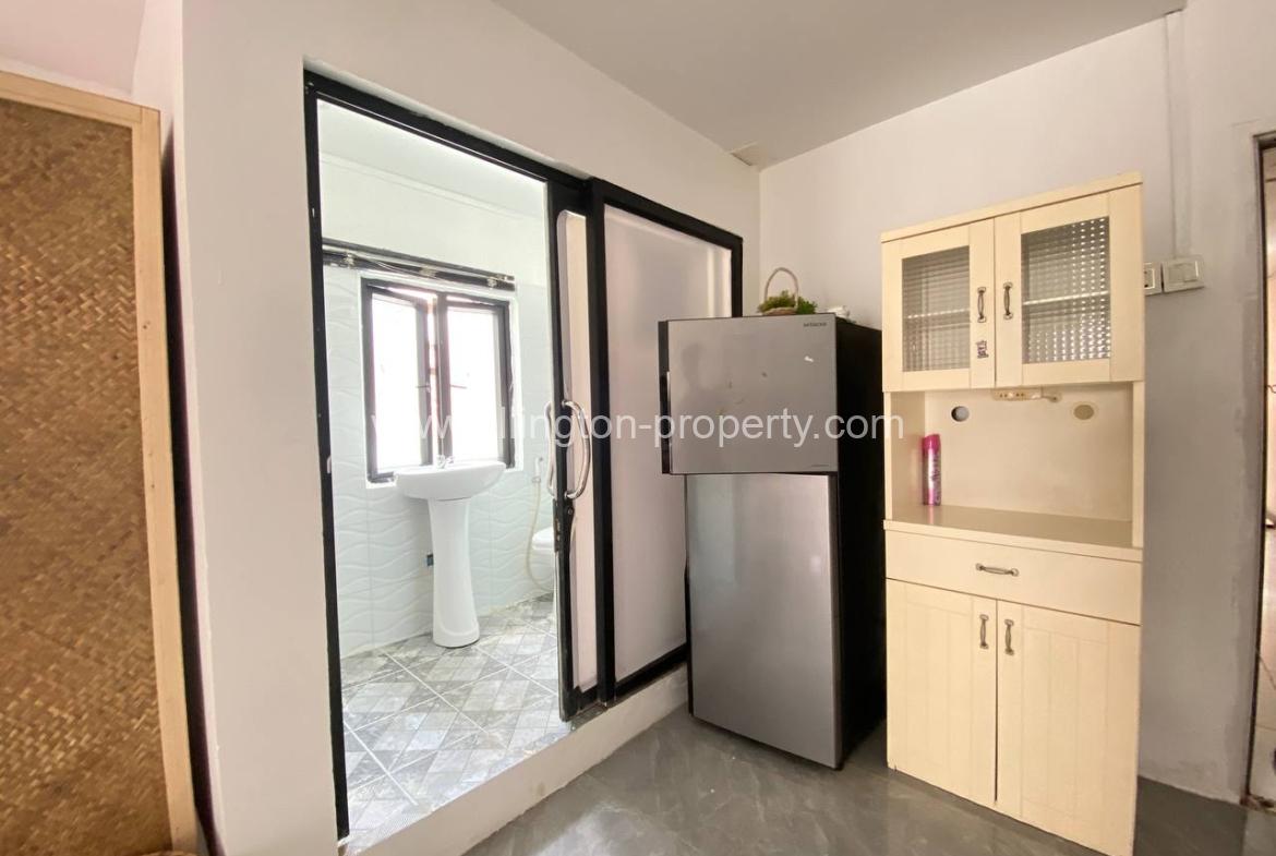 Room For Rent In Bkk1 - Ellington Property