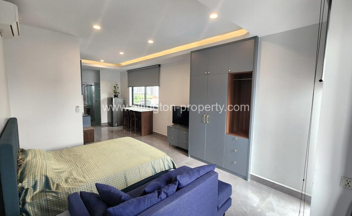 Studio Room For Rent Near Aeon Mall1 - Ellington Property