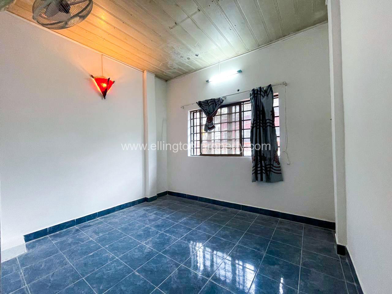 Shophouse For Rent At Boeng Keng Kong - Ellington Property