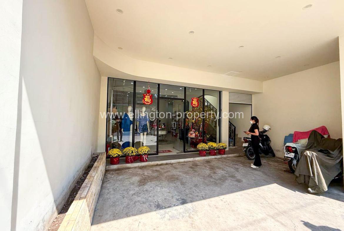 Shop For Rent In Bkk1 - Ellington Property