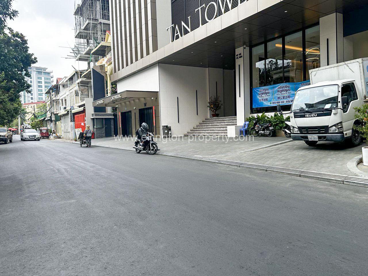 Shophouse For Rent In Tuol Tumpung - Ellington Property