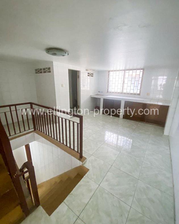 Flat House For Rent In Toul Tompong - Ellington Property
