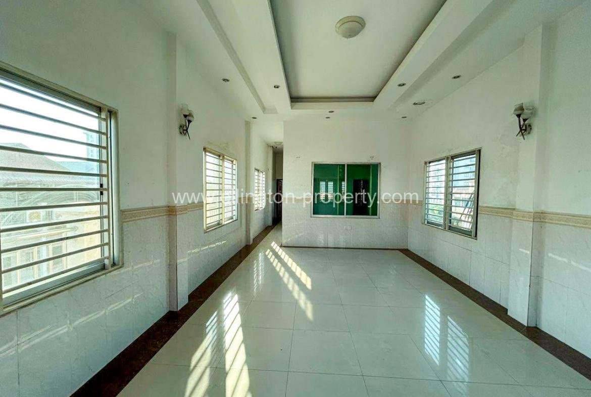 House For Rent In Toul Tumpung - Ellington Property