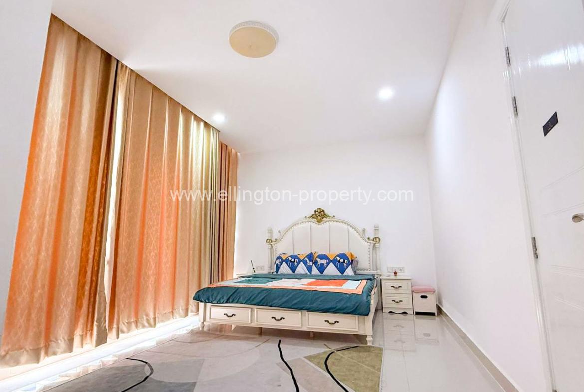 Link Villa For Rent In Borey Orkide Chrouy Changvar - Ellington Property