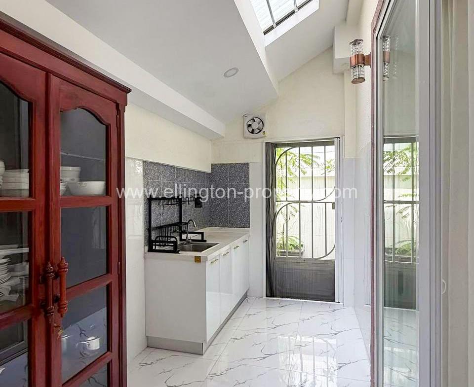 Link Villa For Rent In Borey Orkide Chrouy Changvar - Ellington Property