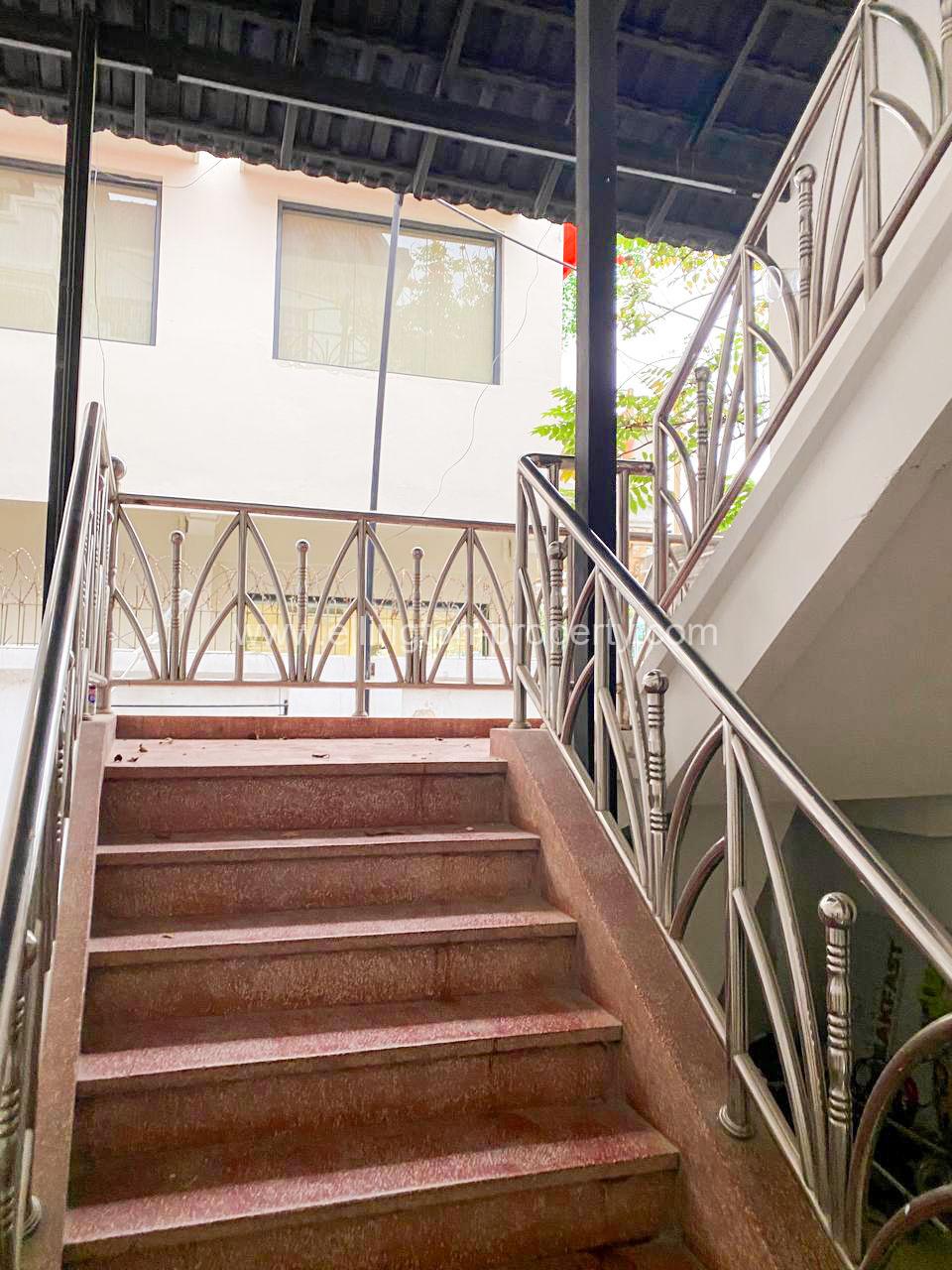 Shop For Rent In Toul Tumpung - Ellington Property