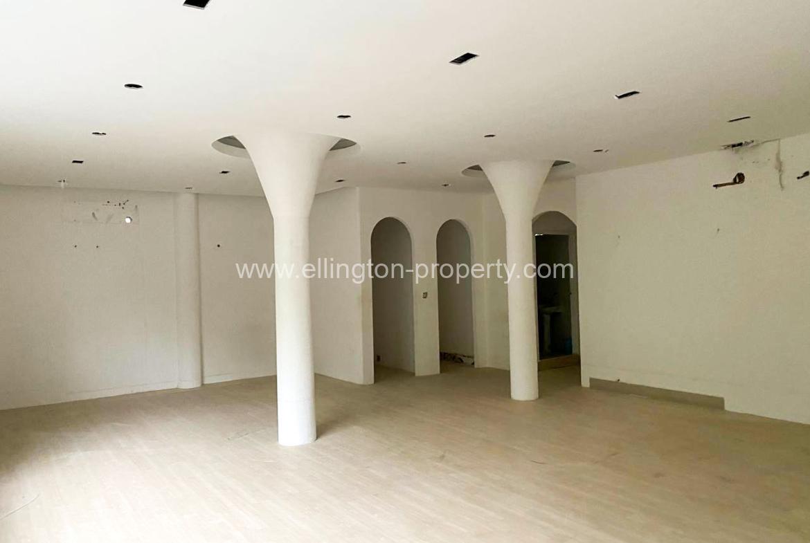 Shop For Rent In Toul Tumpung - Ellington Property