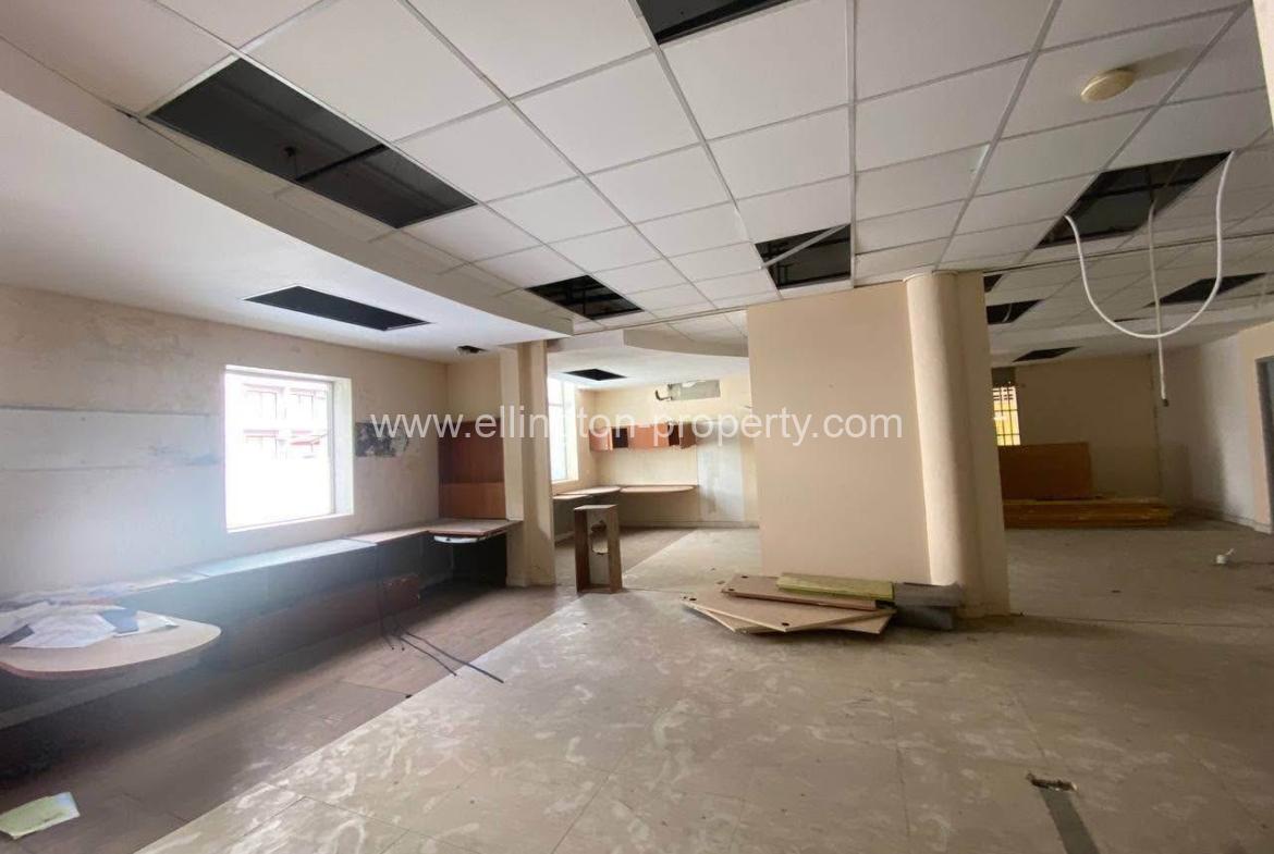 Shop For Rent In Bkk1 - Ellington Property