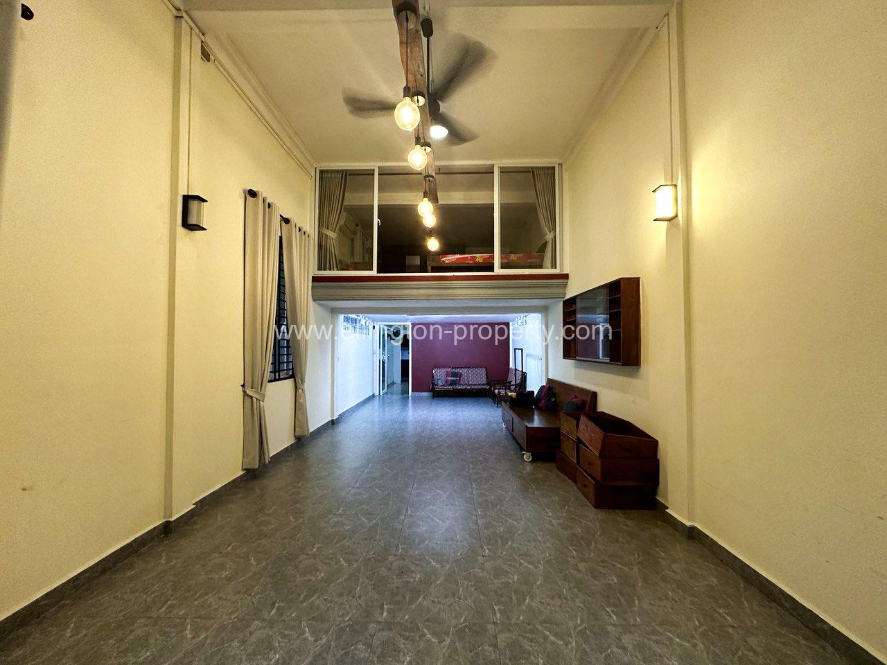 Shophouse For Rent In Bkk3 - Ellington Property