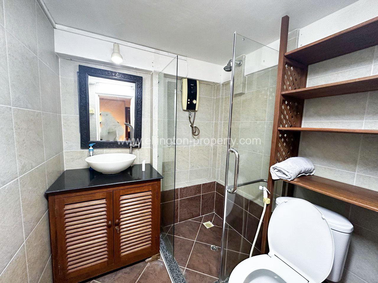 Shophouse For Rent In Bkk3 - Ellington Property