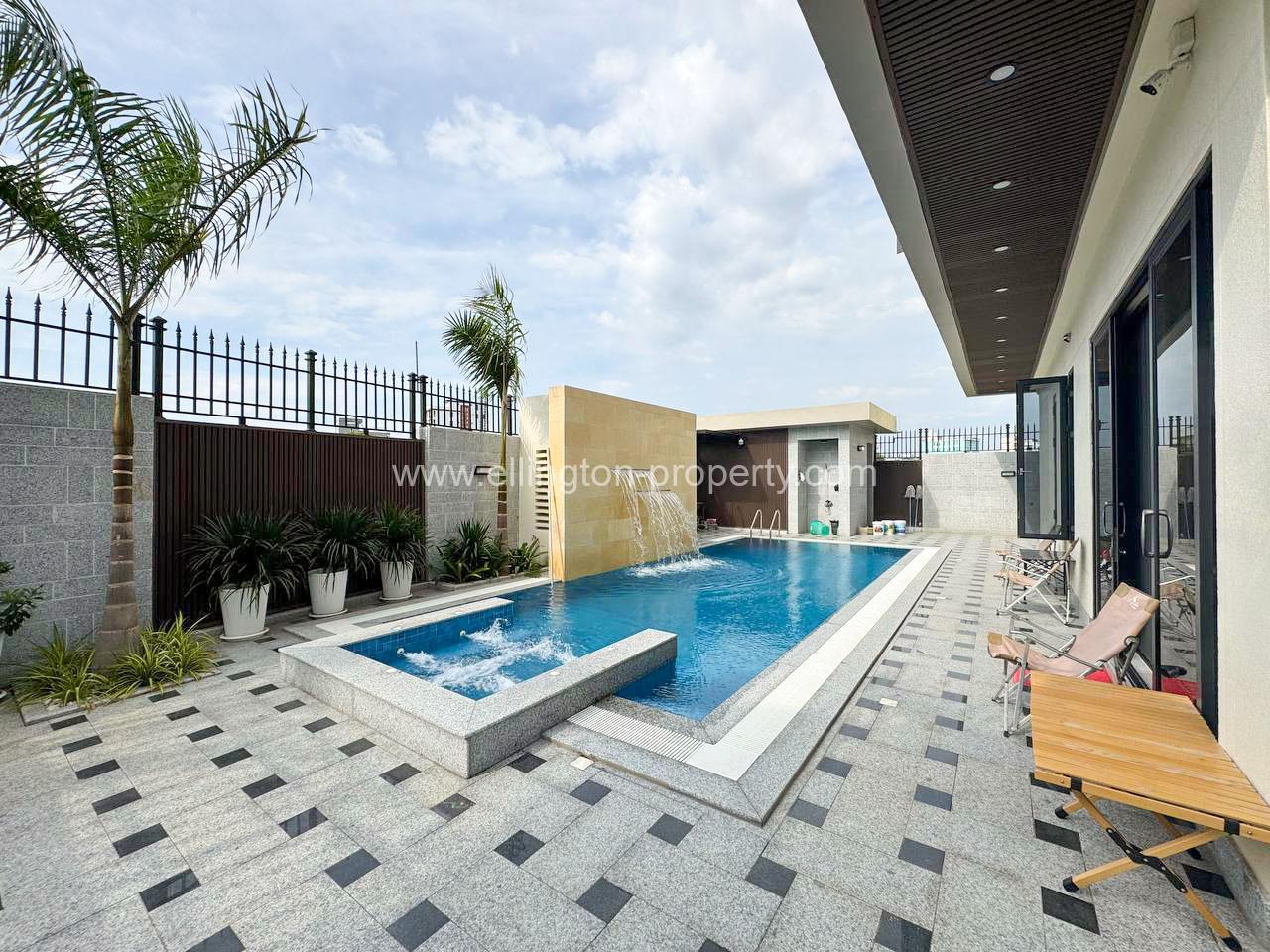 Single Villa For Rent In Sensok Area - Ellington Property