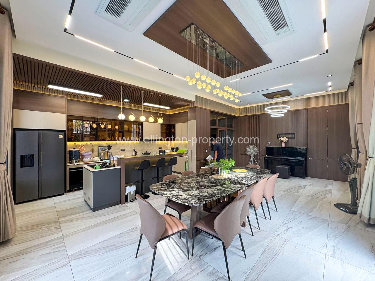 Single Villa For Rent In Sensok Area - Ellington Property