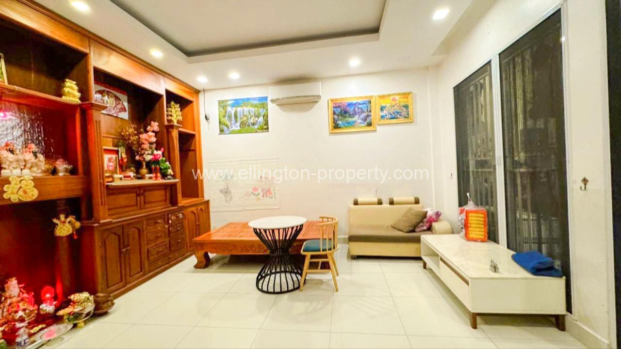 Link A For Rent In Borey Chip Mong Land Sensok Aeon2 - Ellington Property