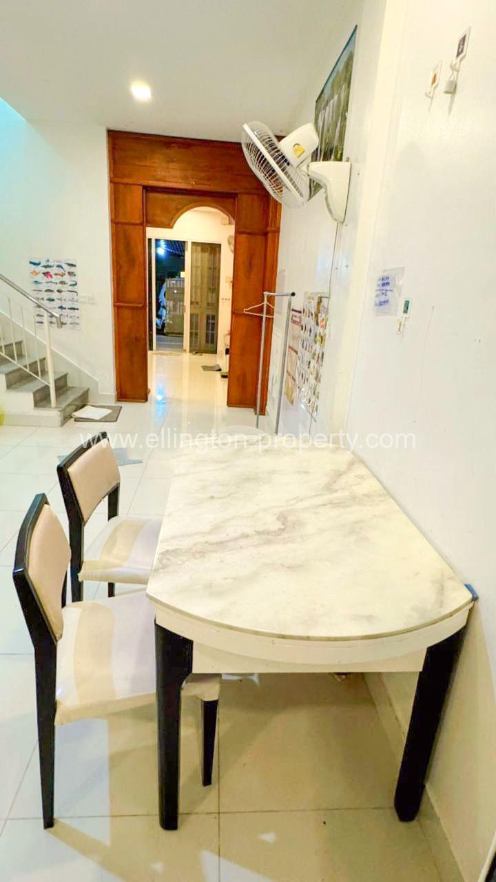 Link A For Rent In Borey Chip Mong Land Sensok Aeon2 - Ellington Property