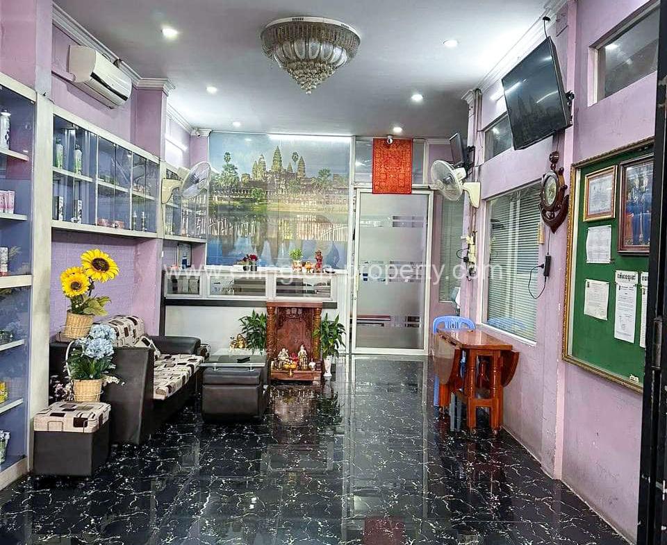 Shophouse For Rent In Boeng Keng Kong3 - Ellington Property