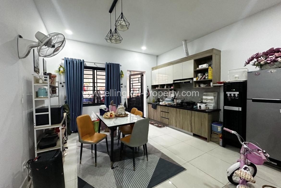 Shophouse For Rent In Borey Bunly - Ellington Property