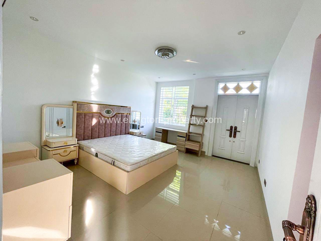 Twin Villa For Rent In Borey Grand Chroy Changvar - Ellington Property