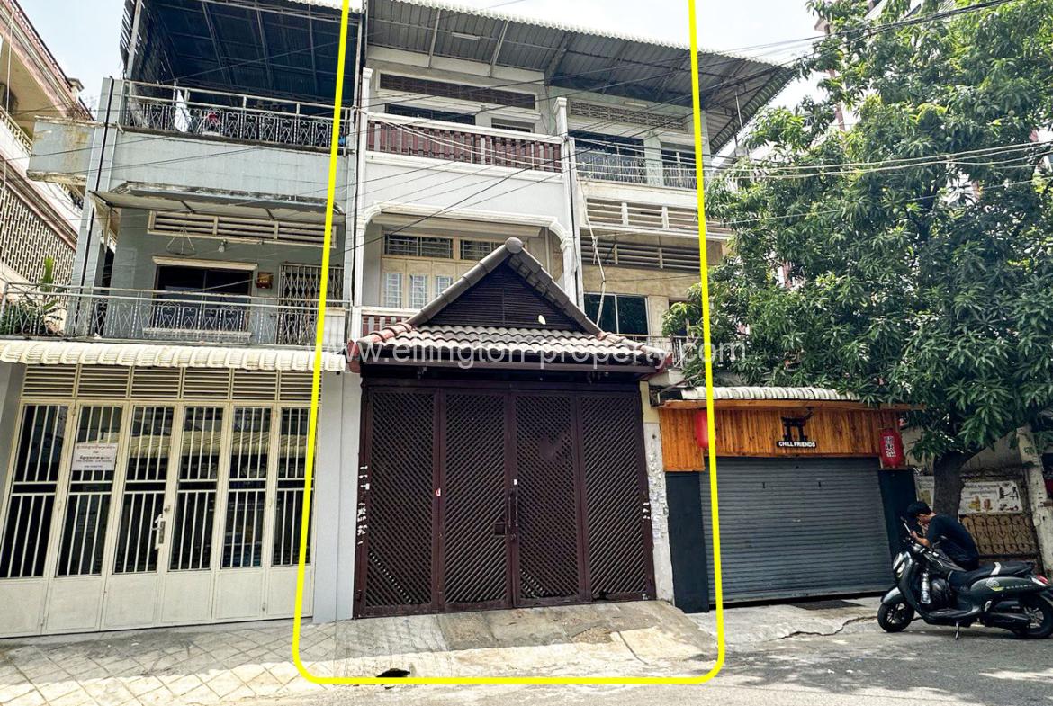 Shophouse For Rent In Bkk3 - Ellington Property