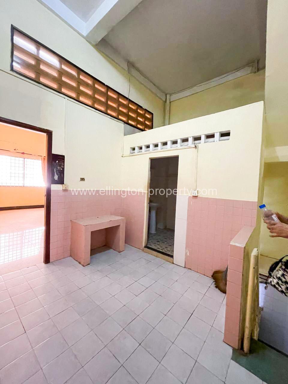 Shophouse For Rent In Toul Kork - Ellington Property