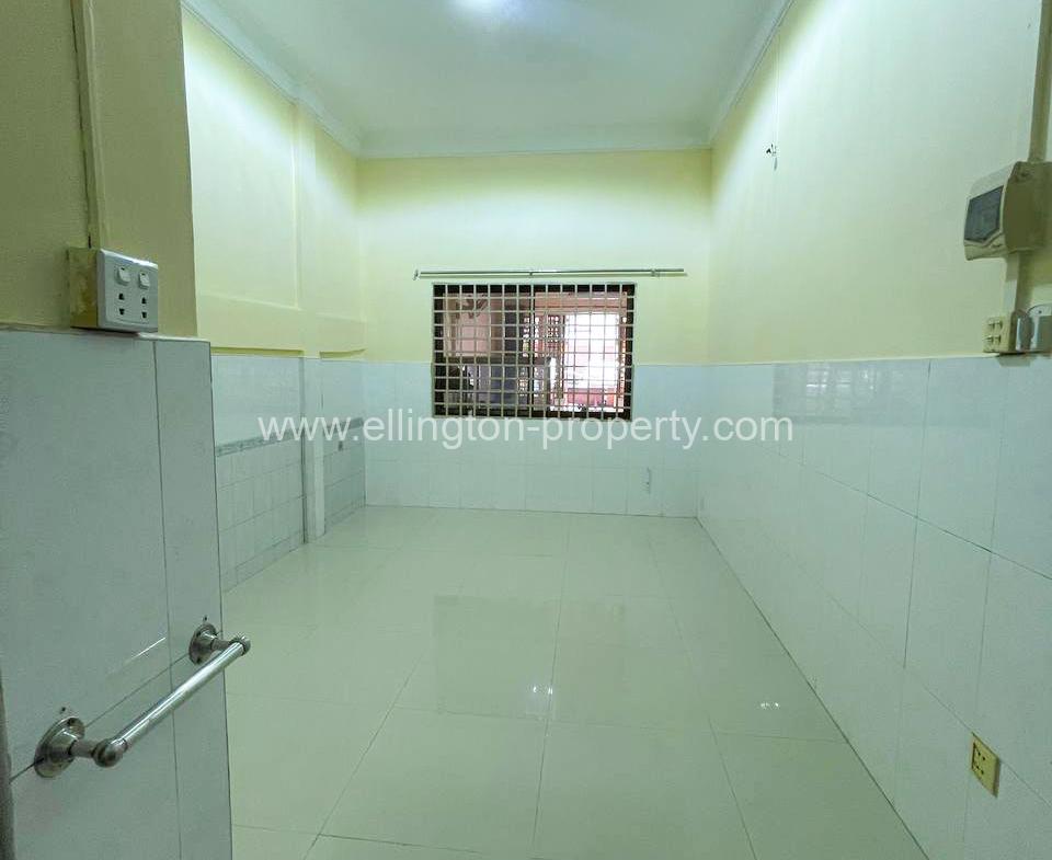 Shophouse For Rent In Toul Kork - Ellington Property