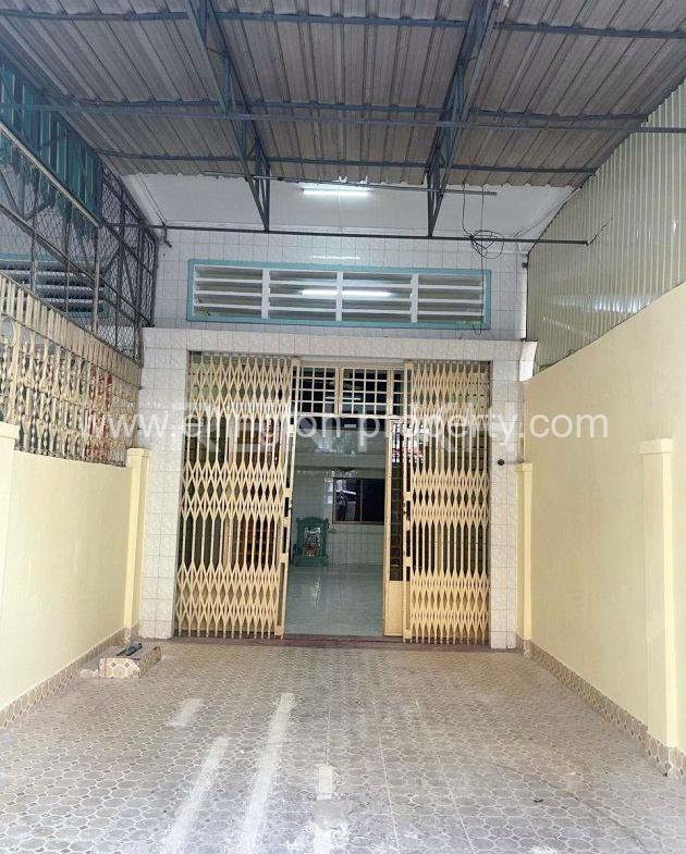 House For Rent In Sangkat Bkk3 - Ellington Property