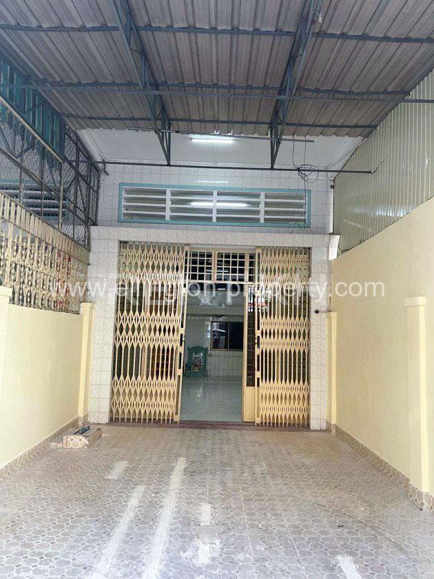 House For Rent In Sangkat Bkk3 - Ellington Property