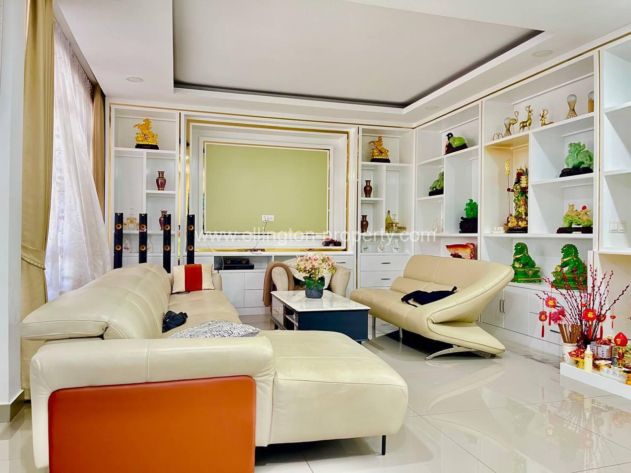 Villa For Rent In Borey Chip Mong 50m - Ellington Property