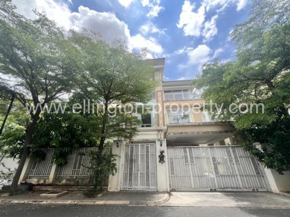 Queen Villa For Rent In Borey Orkide 2004 - Ellington Property