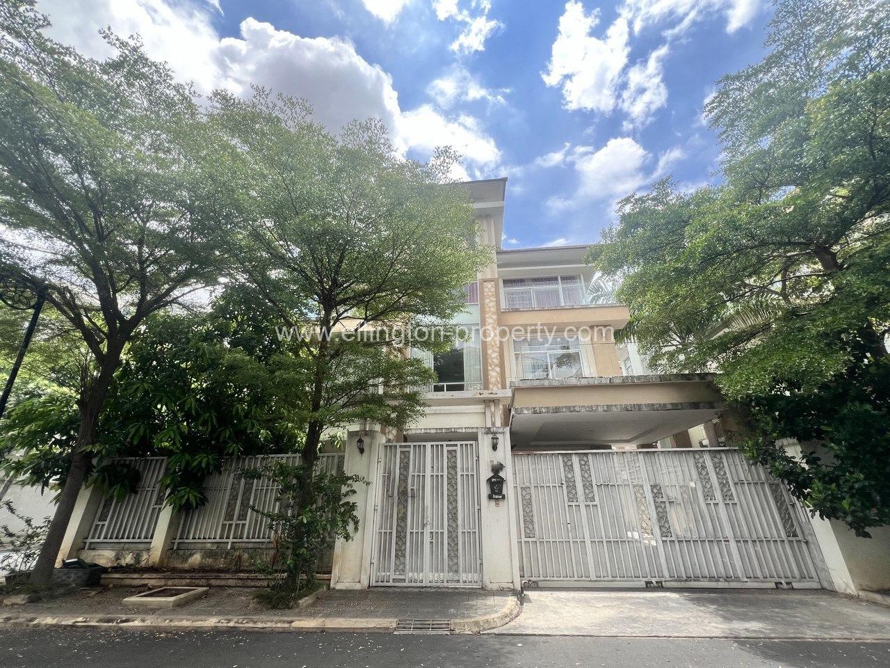 Queen Villa For Rent In Borey Orkide 2004 - Ellington Property