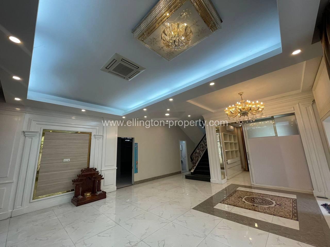 Queen Villa For Rent In Borey Orkide 2004 - Ellington Property