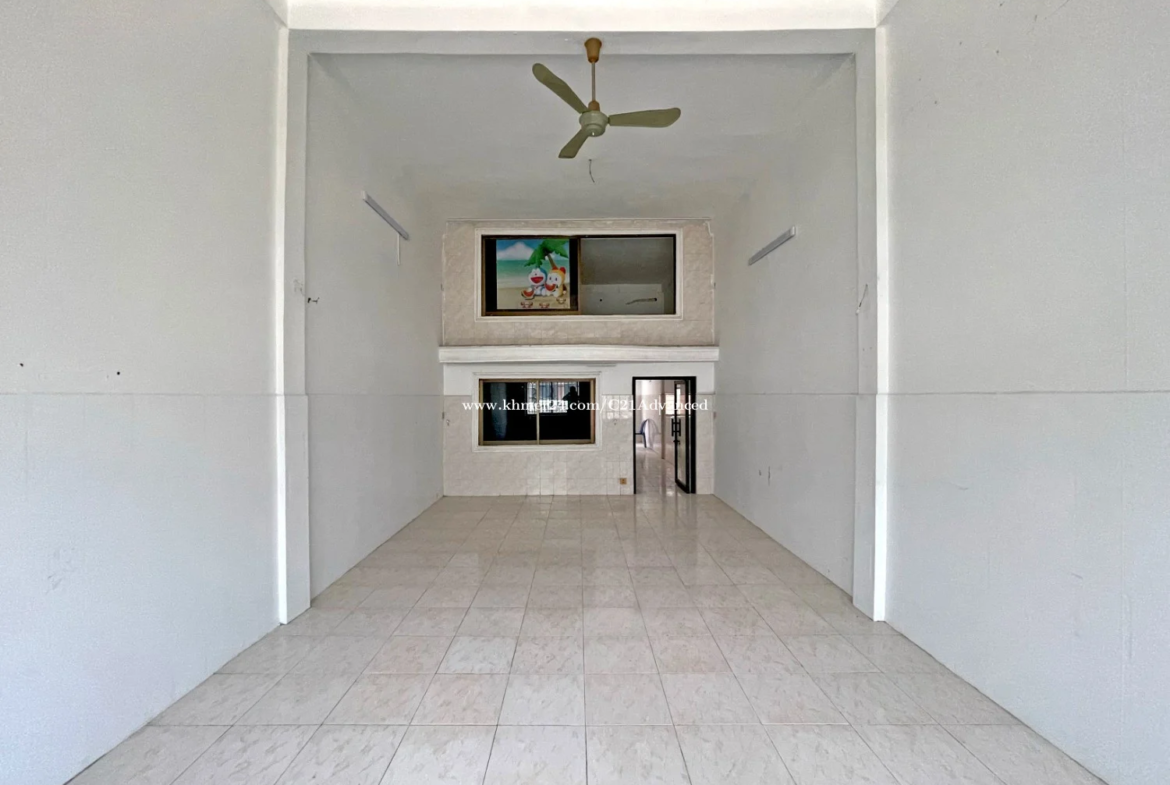 Flathouse For Rent Near Russian Market (toul Tompung) - Ellington Property