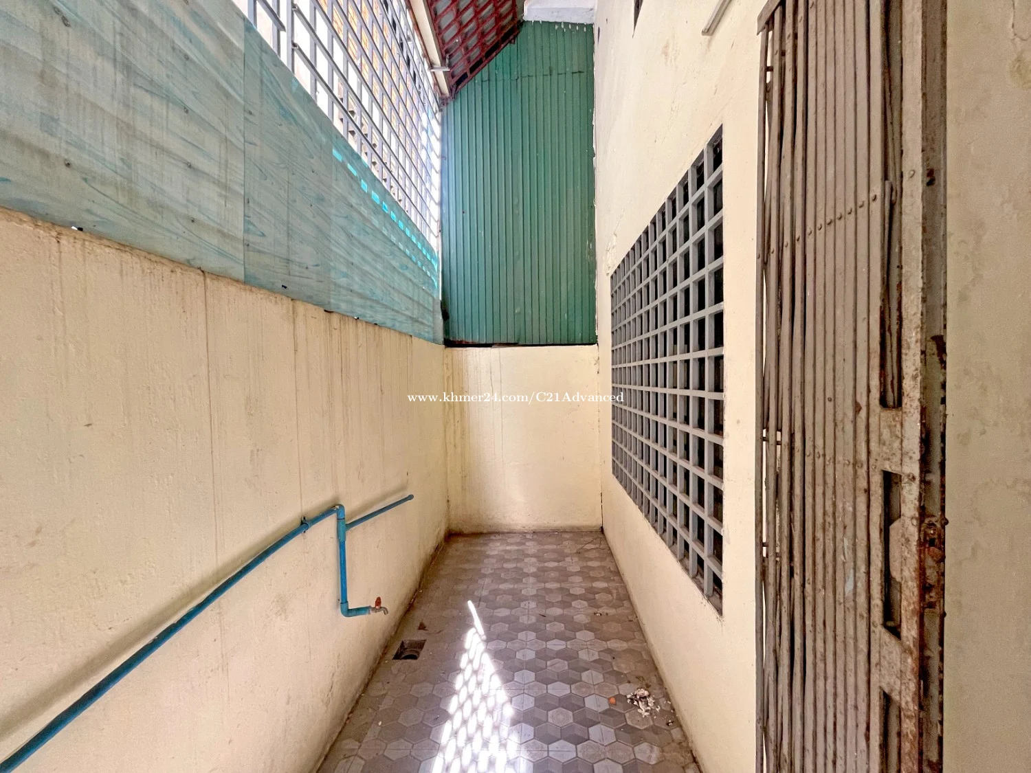 Flathouse For Rent Near Russian Market (toul Tompung) - Ellington Property