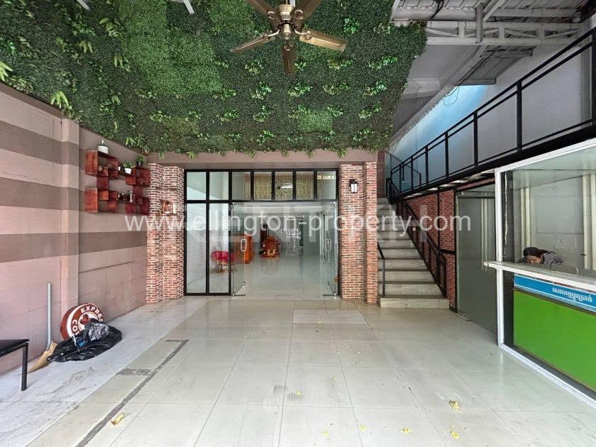Shop House For Rent In Boeung Trabek Plaza Area - Ellington Property