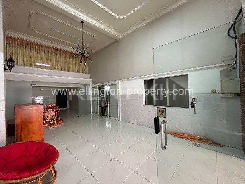 Shop House For Rent In Boeung Trabek Plaza Area - Ellington Property