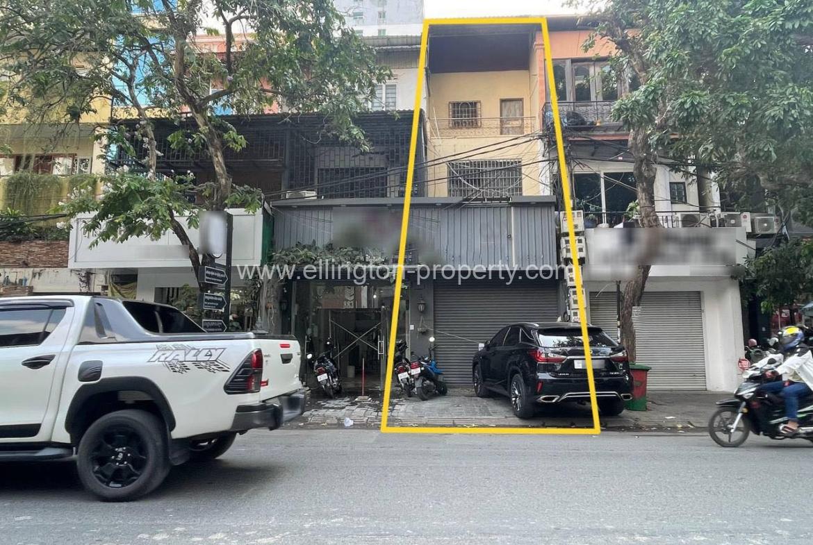 Shop House For Rent Near Bkk High School - Ellington Property