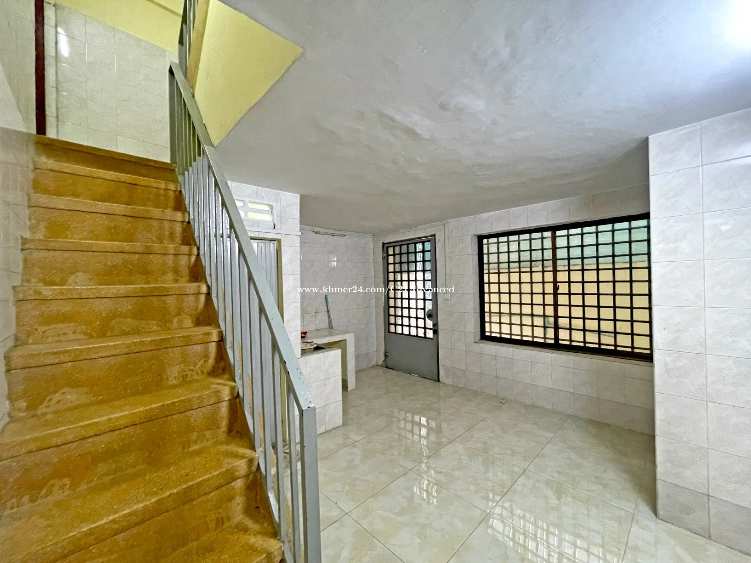 Flathouse For Rent Near Russian Market (toul Tompung) - Ellington Property