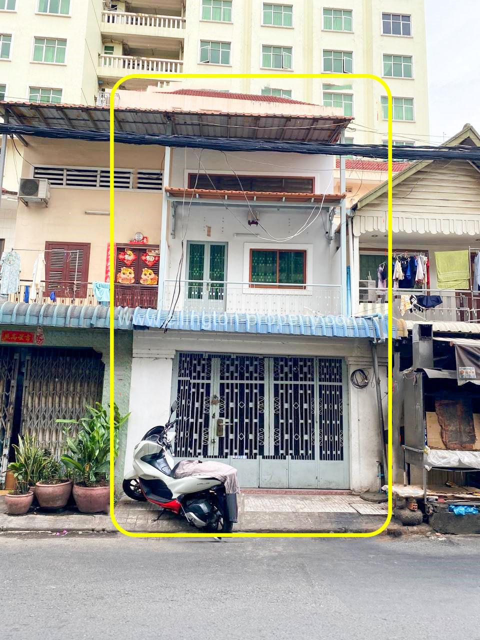 Shophouse For Rent In Beoung Prolit . - Ellington Property