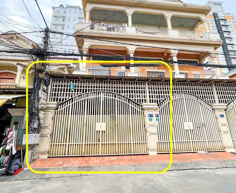 Flat House For Rent In Toul Tum Pung - Ellington Property