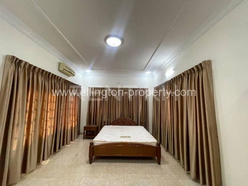 Shop House For Rent In Bkk1 - Ellington Property