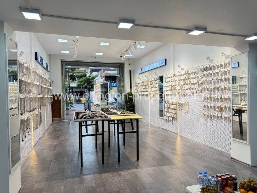 Shop For Rent Near Sonthor Mukh Highschool - Ellington Property