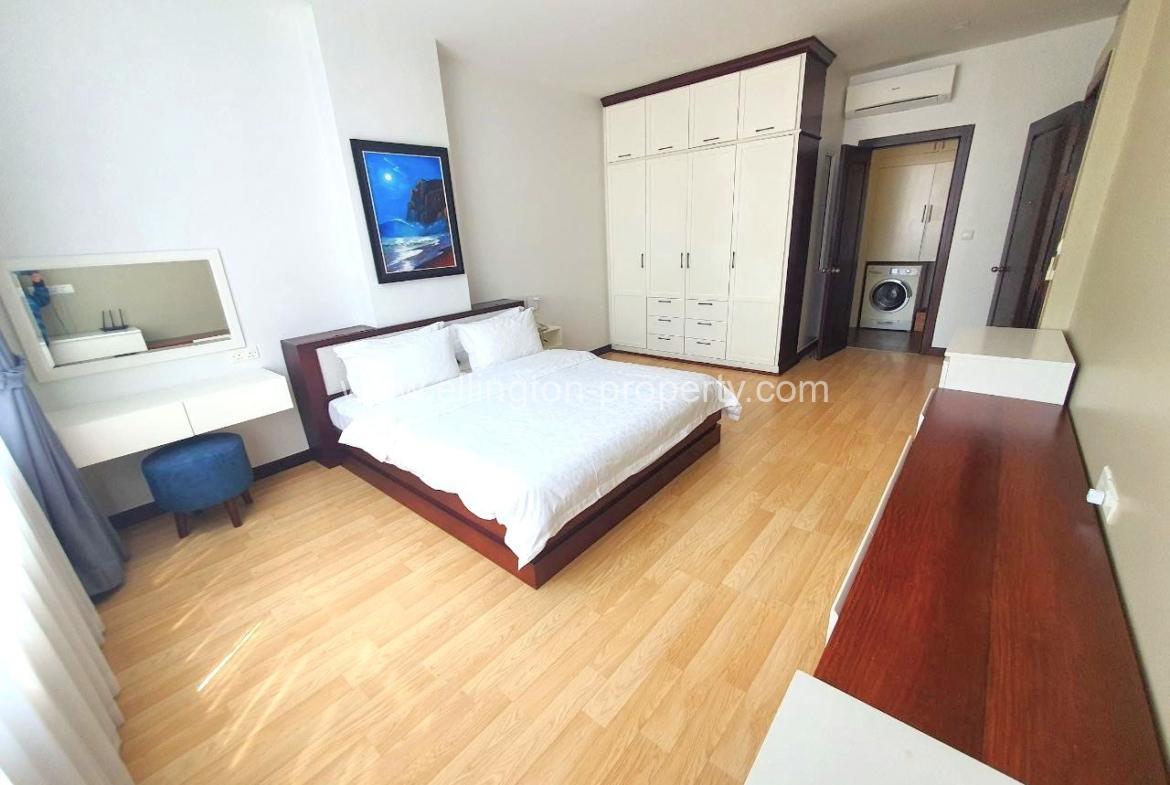 Western Style Of Spacious 01 Bedroom With Fully Furnished - Ellington Property