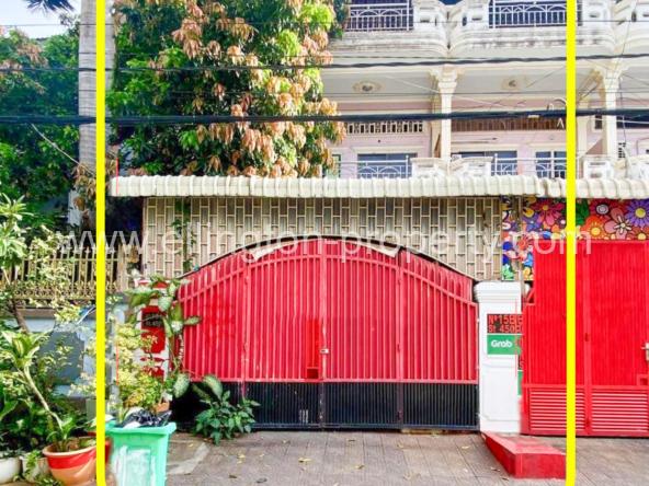 31 ellington property