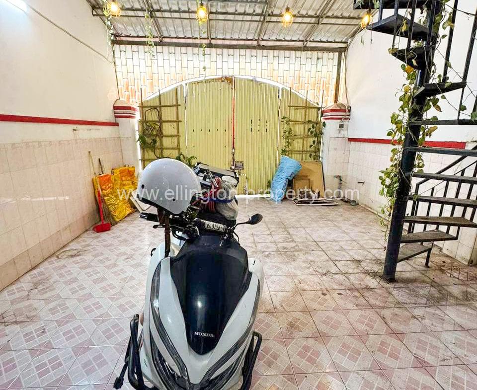 Shophouse For Rent In Toul Tompong - Ellington Property
