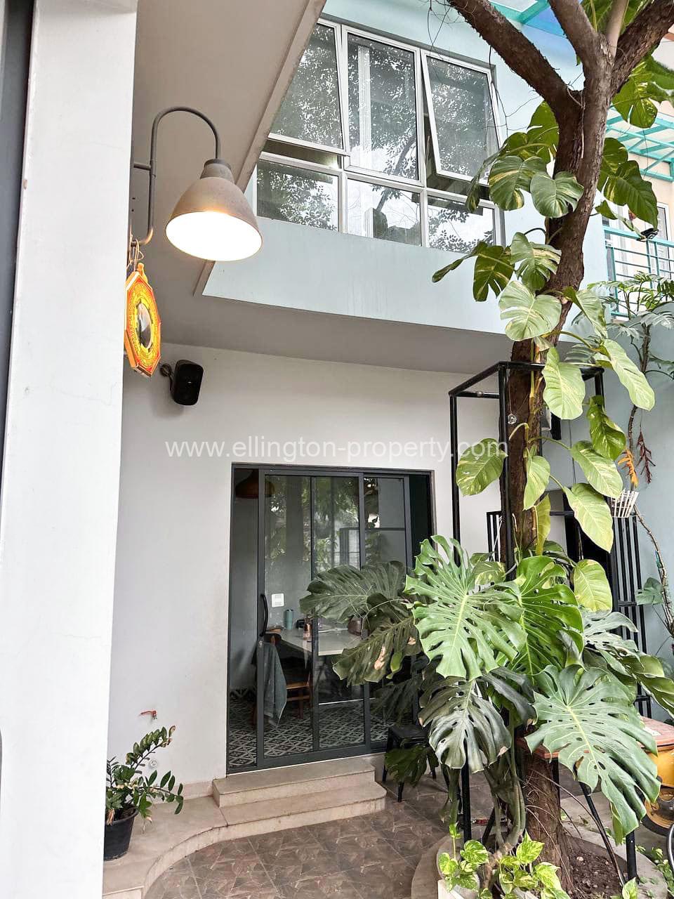 Shophouse For Rent At Sangkat Phnompenh Thmey - Ellington Property