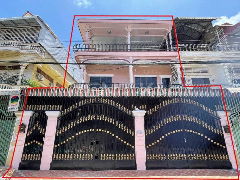 House For Rent Near Tuol Tumpung Market - Ellington Property