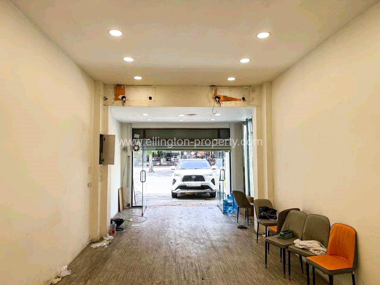 Shophouse For​​ Rent In Boeng Keng Kong1 - Ellington Property