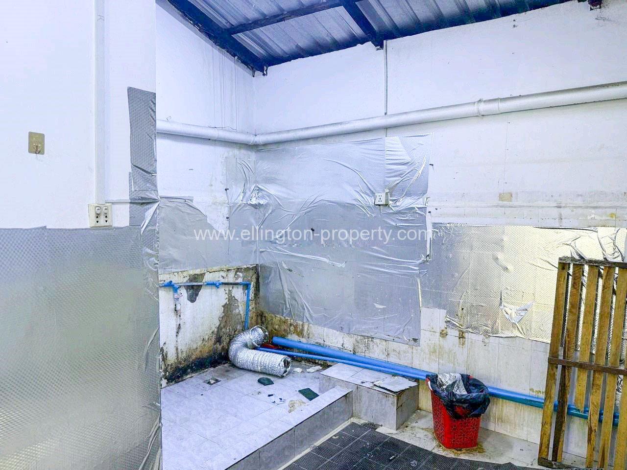 Shophouse For​​ Rent In Boeng Keng Kong1 - Ellington Property