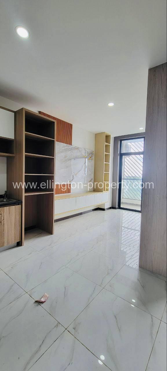 Condo For Rent Urgently In Areyskat In Chaktomuk Cityview Svay Chrum. - Ellington Property